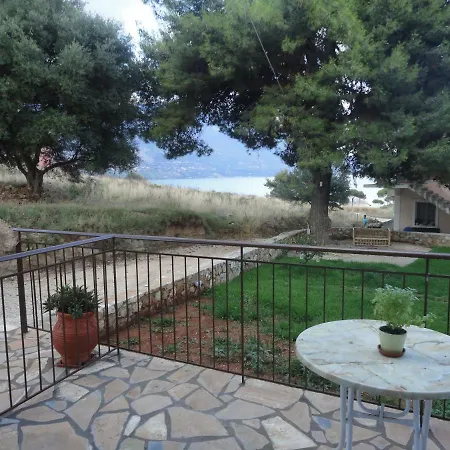 Yialos Apartment