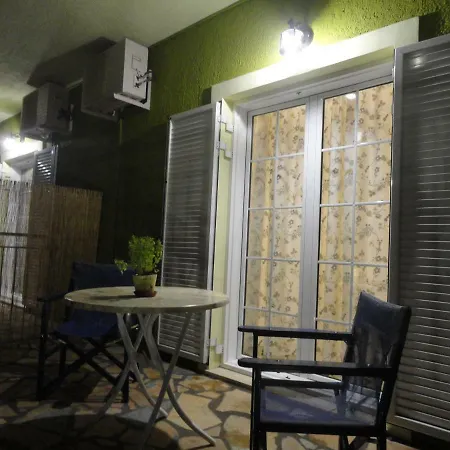 Apartment Yialos