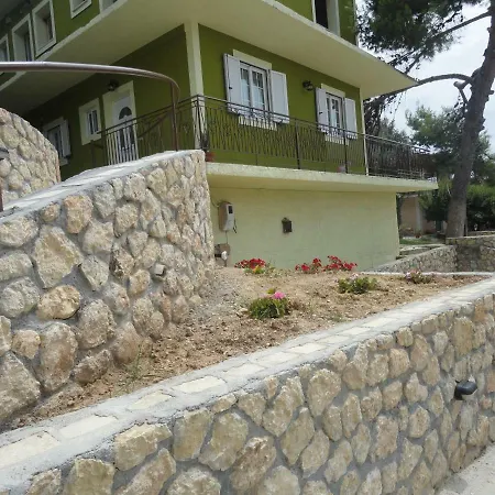 Yialos Livathos (Kefalonia)